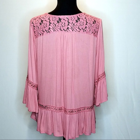 Pink Romeo & Juliet Peasant Blouse.            280 - Picture 2 of 6
